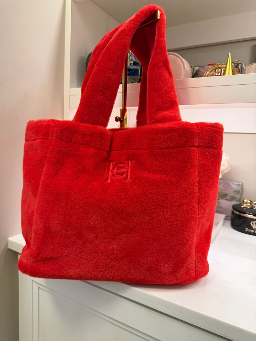 Carolina NWOT Herrera Red Plush Tote Bag w top handles